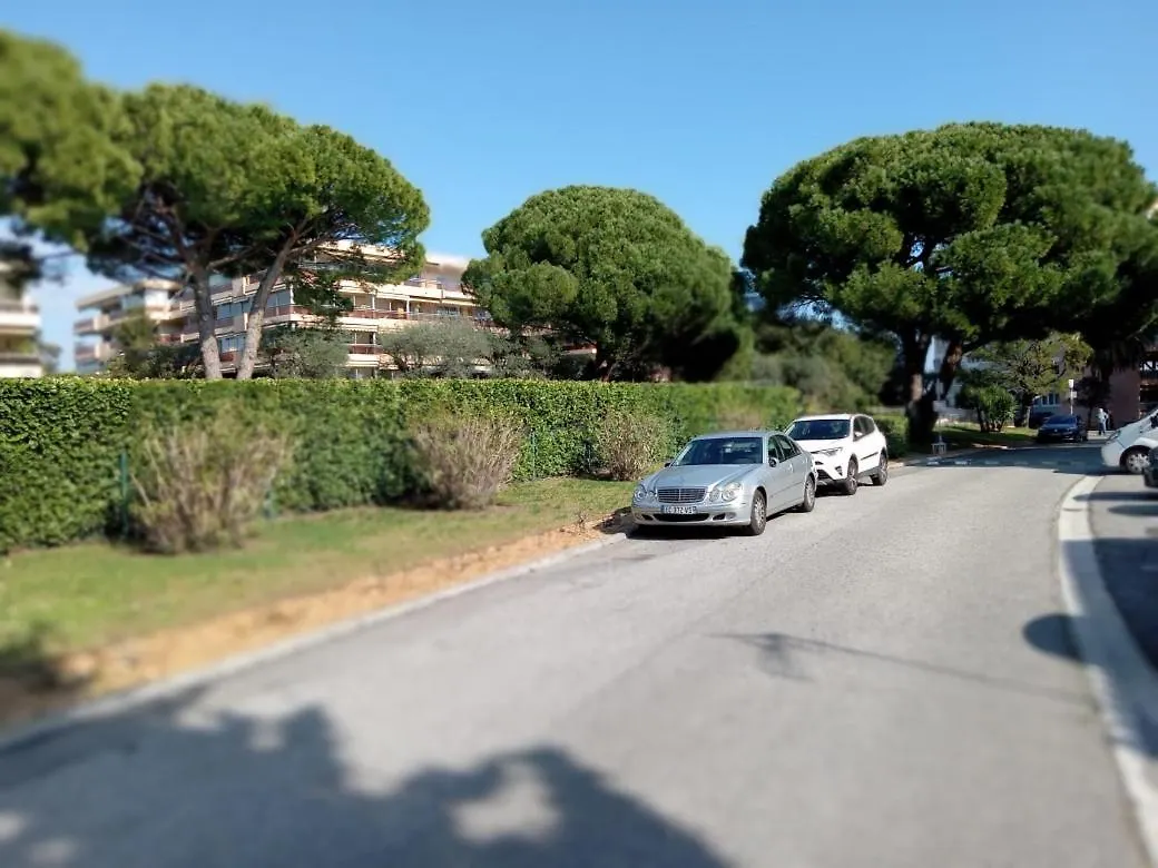 Appartement Avec Vue Mer A Antibes